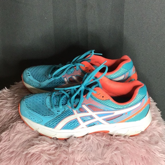 gym shoes asics